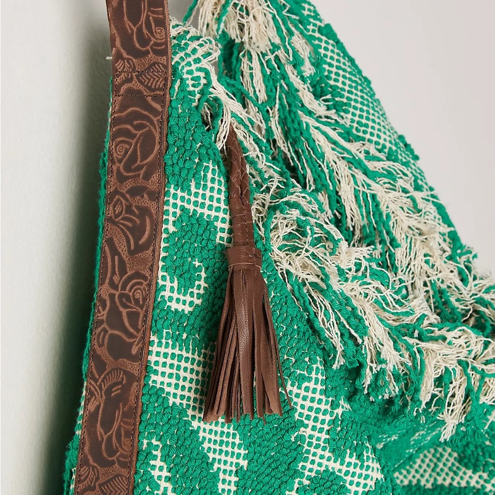 Free People Miramar Carryall Bag Color- Jellybean Green Carpet Bag New - Picture 3 of 9